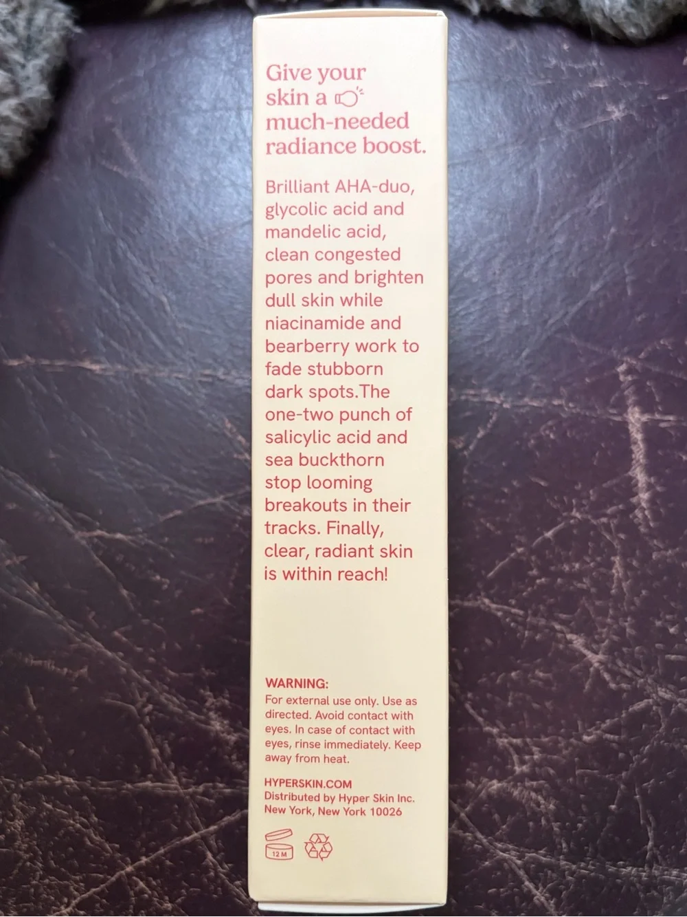 Hyper! Hyper Even Fade & Glow AHA Mask — Cream with Coral Text
